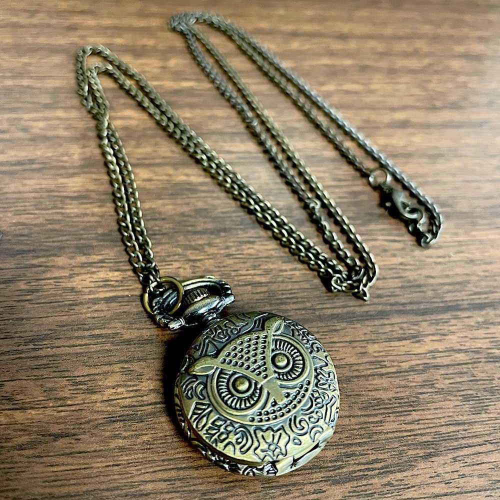 Vintage Steampunk Owl Bronze Pocket Watch Gift Quartz Necklace Chain Pendant